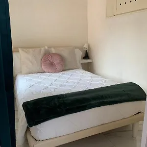 Apartamento Nennella A Spaccanapoli, Nápoles